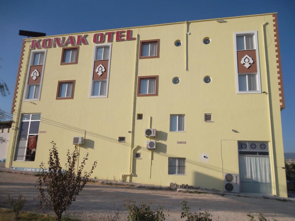 Konak Hotel Mut エクステリア 写真
