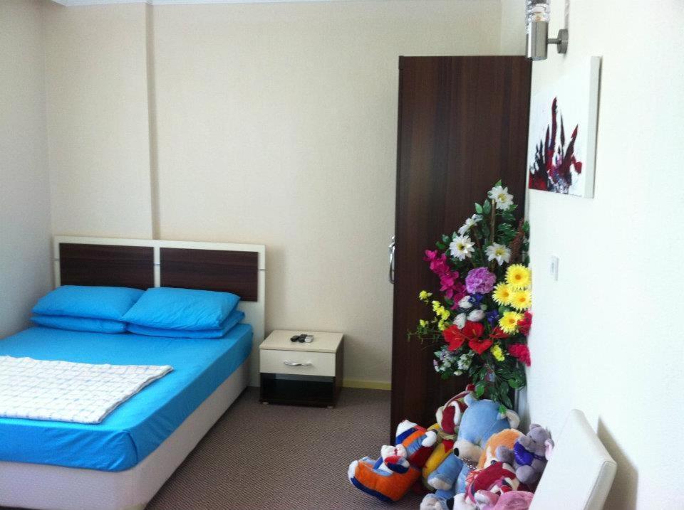 Konak Hotel Mut エクステリア 写真